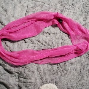 Infinity scarf
